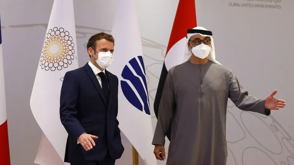 FRANCE INFO : Les Emirats arabes unis signent un contrat pour l’achat de 80 avions de combat Rafale à la France, annonce l’Elysée