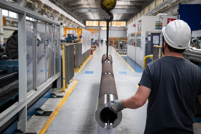 Pour répondre au rythme d’une économie de guerre, une commande de 18 nouveaux canons Caesar pour Nexter à Bourges