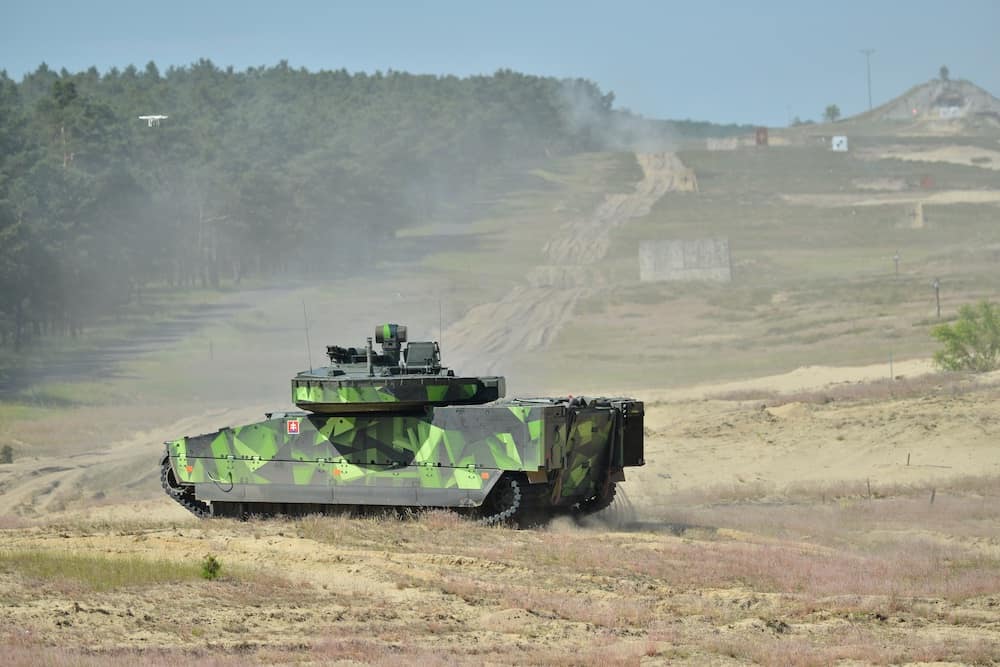 Slovakia Signs Government-to-Government Agreement for 152 CV90s 