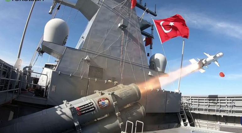 La Turquie intégre des missiles  ATMACA  sur les frégates du projet Barbade pour remplacer les Harpoon américains.