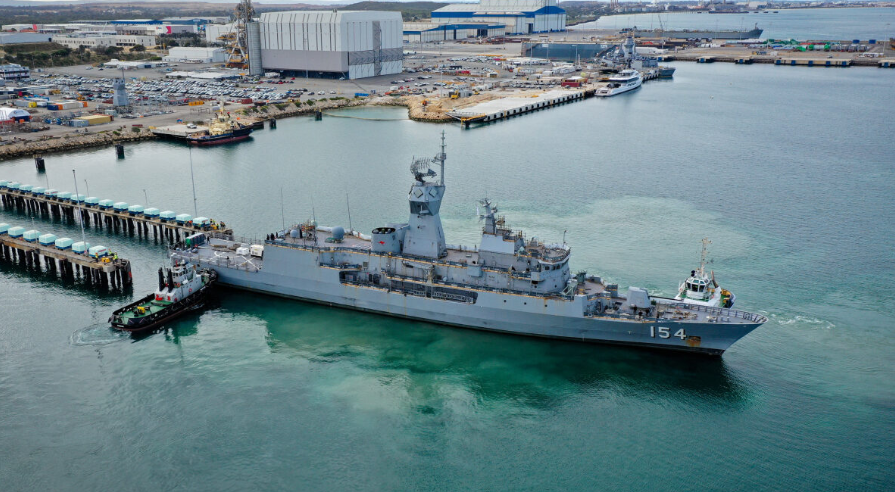 As Australia weighs future fleet, international shipbuilders make their pitches