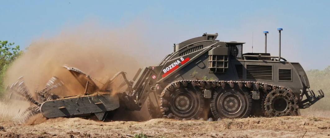 Czech crowdfunding campaign raised money for mine-clearing vehicle for Ukraine