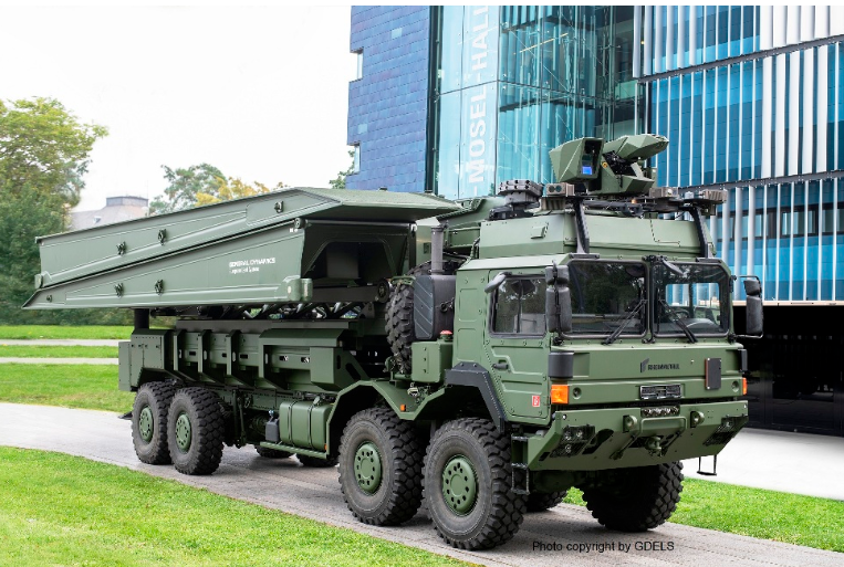 Anaconda : GDELS et Rheinmetall présentent un système de pose de pont tactique 
