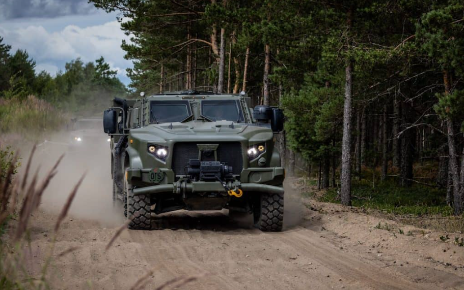 US Army Awards $160M for Oshkosh JLTVs