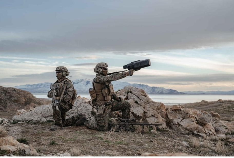 Actualités anti-drones : décrets, contrats et développements technologiques