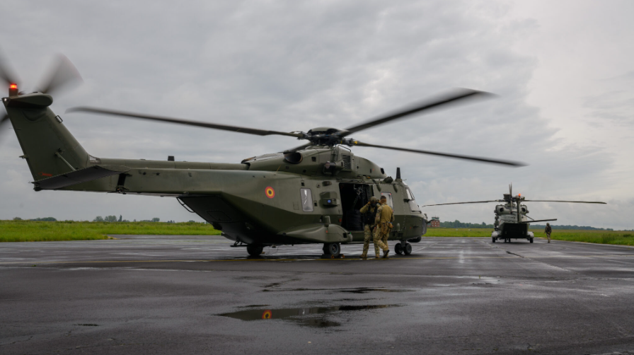 L a Belgique annonce le retrait anticipé de l’hélicoptère NH90